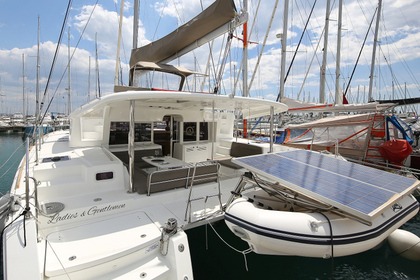 Charter Catamaran  Lagoon 450 F Sukošan