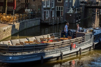 Location Bateau à moteur custom Luxe Salonboot H.M.S. Friendship Amsterdam