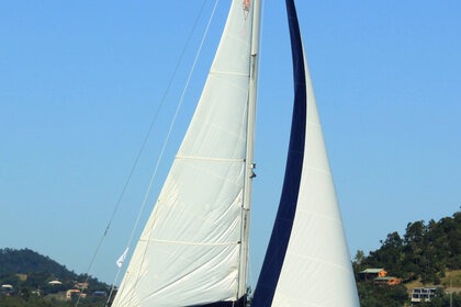 Charter Sailboat Catalina Catalina 350 Whitsunday Islands