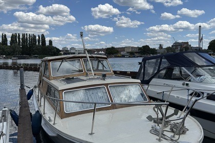 Hire Houseboat Ernst Riss Seestern Berlin