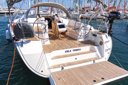 Charter Sailboat BAVARIA 51 CRUISER Split