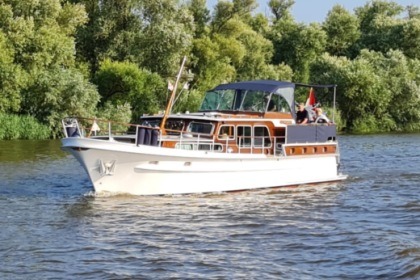 Hire Motorboat Klaassen Super Van Craft 13.80 Drimmelen