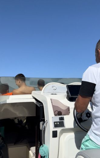 Marselha Motorboat Quick silver 7,5 alt tag text