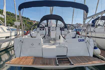 Charter Sailboat Jeanneau Sun Odyssey 389 Drage, Pakoštane