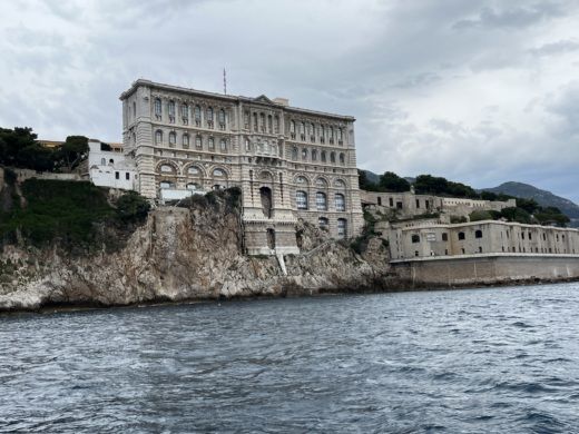 Monako Motorboat Sunseeker Superhawk 48', 15 mètres alt tag text