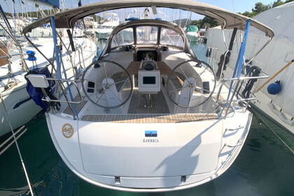 Hire Sailboat Bavaria Bavaria Cruiser 34 Rogoznica