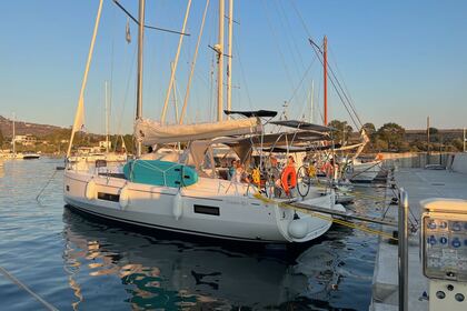 Miete Segelboot Beneteau Oceanis 40.1  Athen