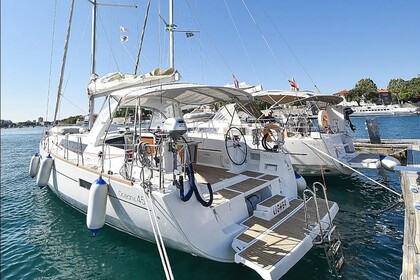 Hire Sailboat Beneteau Oceanis 45 Chioggia