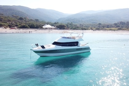 Hire Motorboat Jeanneau Prestige Ajaccio