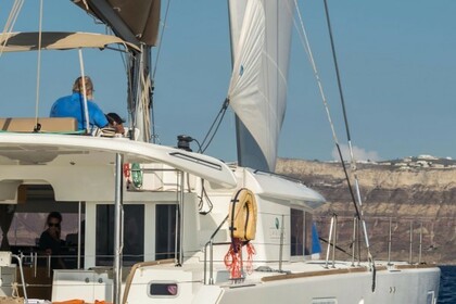 Charter Catamaran LAGOON 450 Santorini