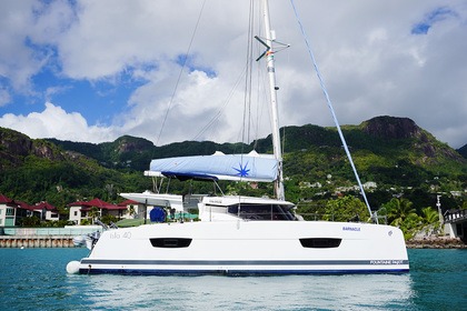 Verhuur Catamaran Fountaine Pajot Fountaine Pajot Isla 40 - 4 cab. Eden Island, Seychelles