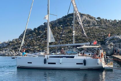 Rental Sailboat  Dufour 430 Grand Large Marmaris