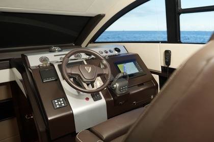 Charter Motor yacht Fairline Squadron 50ft Cancún