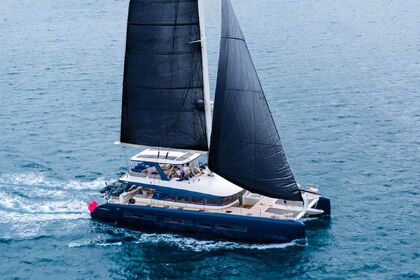 Hire Catamaran Lagoon Lagoon Seventy 7 Caribbean