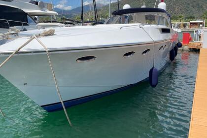 Noleggio Yacht a motore Rizzardi Cr 53 Top Line Positano