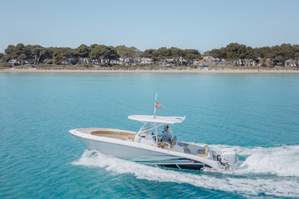 Hire Motorboat Pronautica 880 Open Sport Port d'Alcúdia