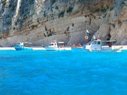 Zola Without license KAREL 450 CC alt tag text