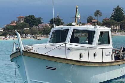 Charter Motorboat Sciallino 27 Palermo