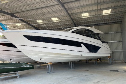 Rental Motorboat BENETEAU GRAN TURISMO 45 Ajaccio