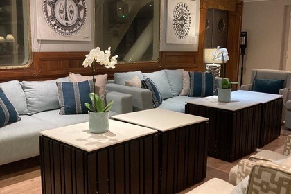 Location Bateau à moteur ASTILLEROS CONSTRUCTIONS SA 210Ft Le Pirée