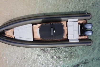 Location Semi-rigide Sea Water Phantom 300 Bonifacio