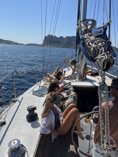 Marseille Sailboat Ketch d'expédition Stervenn MK2 alt tag text