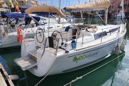 Hire Sailboat Dufour Dufour 375 Grand Large San Roque