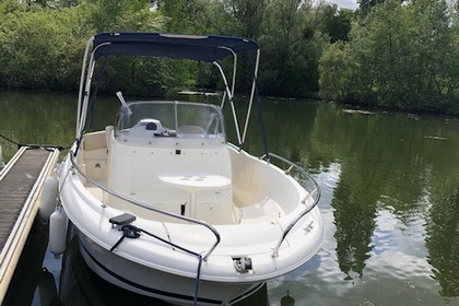 Location Bateau à moteur Jeanneau Cap Camarat 635 Wa Saint-Fargeau-Ponthierry