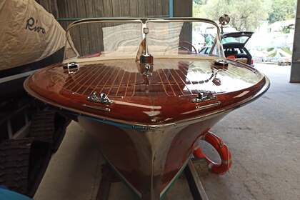 Miete Motorboot Cantiere navale di Chiavari Barbagatto Berlin