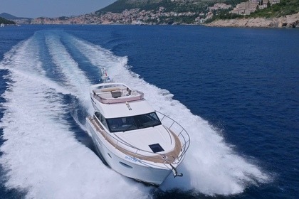Hire Motor yacht Princess F43 Dubrovnik