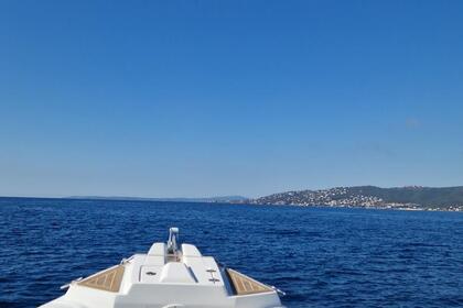 Verhuur RIB Capelli Tempest 775 Port Fréjus