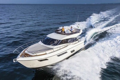 Miete Motorboot  Ferretti 450 Rogoznica