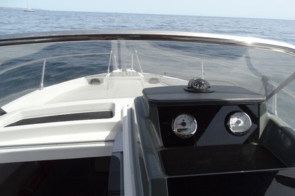 Charter Motorboat Karnic Sl702 Portals Nous