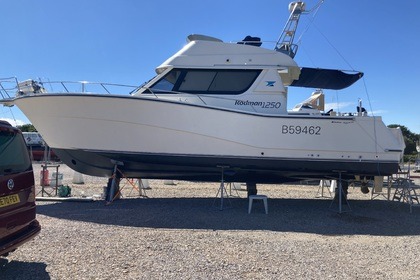 Location Bateau à moteur Rodman 1250 Madère