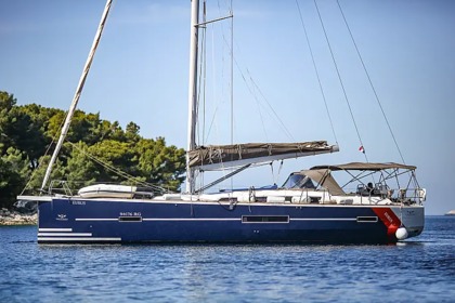 Verhuur Zeilboot DUFOUR 520 Grand Large Primošten