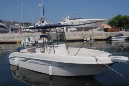 Verhuur Motorboot Capelli Cap 24 Open Saint-Florent