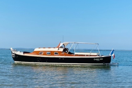 Charter Motorboat Dubourdieu Pinasse Classique Arcachon