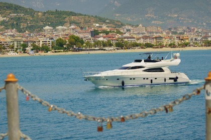 Noleggio Yacht a motore Mochi Craft Sonic Adalia