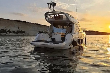 Hire Motorboat Cranchi Atlantic 40 Birgu