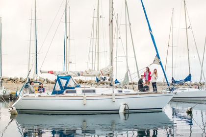 Charter Sailboat Peterson Peterson Algarrobo