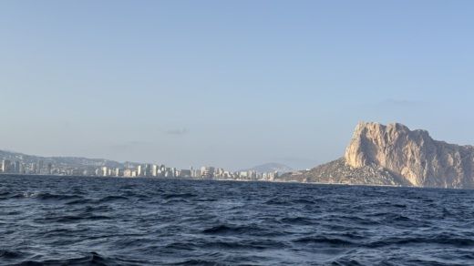 Calp Motorboat AM Yacht EGO 600CS alt tag text