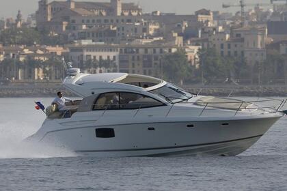 Hire Motor yacht Jeanneau Prestige 390S Antibes