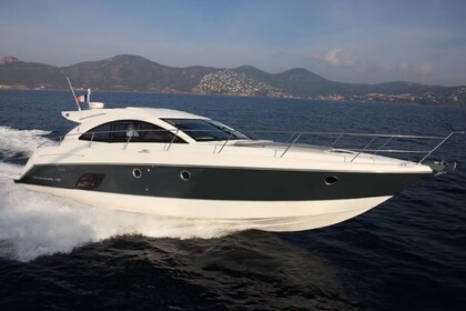 Hire Motor yacht Beneteau Montecarlo 42 Antibes