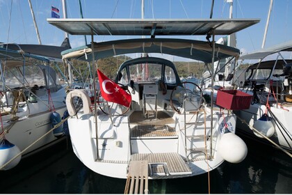 Charter Sailboat  Sun Odyssey 439 Toya Fethiye