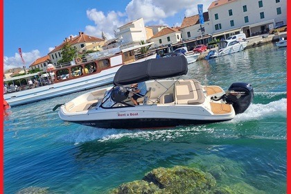 Charter Motorboat Bayliner VR5 OB / 2024 Model Year Biograd na Moru