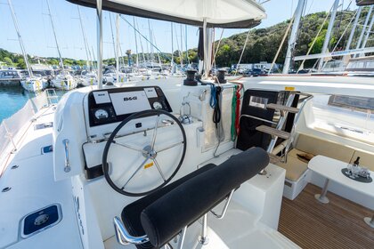 Miete Katamaran Lagoon-Bénéteau Lagoon 42 - 4 + 2 cab. Pula