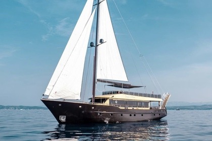 Noleggio Caicco Nuić nautika Gulet Spalato