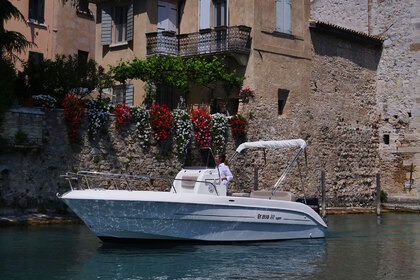 Rental Motorboat Mingolla BRAVA 22 - SENZA SKIPPER Sirmione