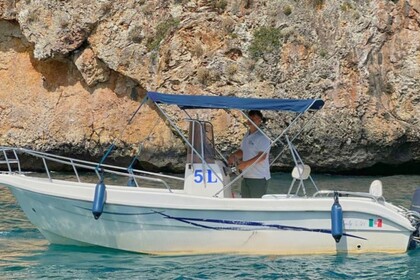 Noleggio Barca a motore Fratelli Longo Lady 5.50 Castro Marina