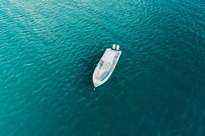 Rental Motorboat FORBOAT FORBOAT 34 OPEN Le Gosier